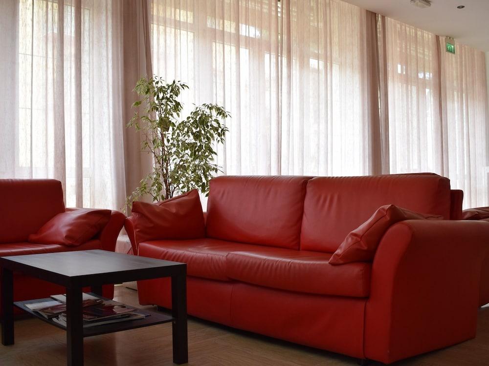 Hotel Bamby Rimini Esterno foto