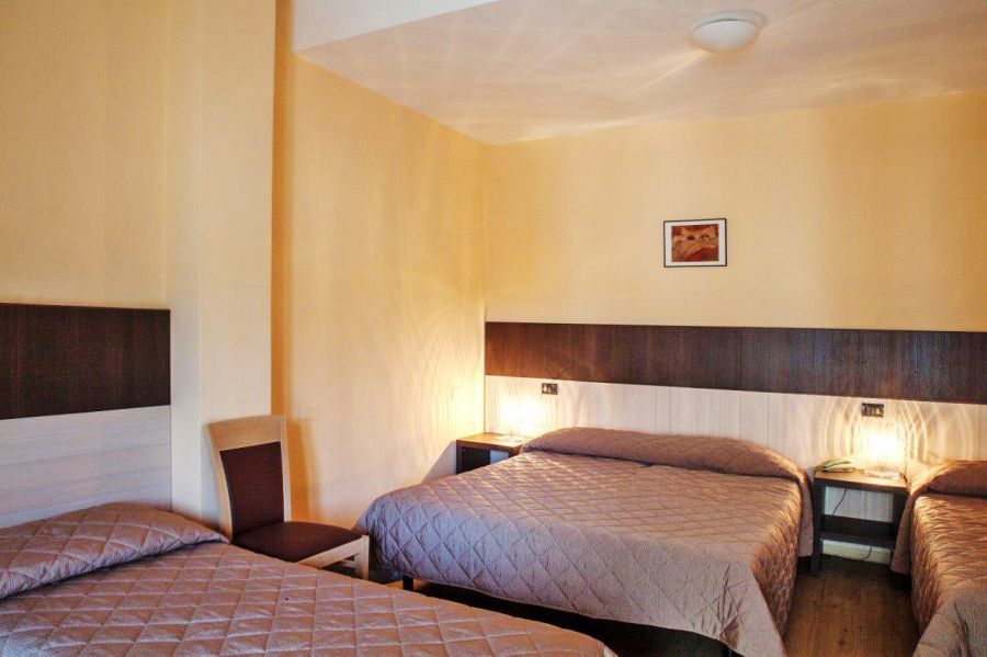 Hotel Bamby Rimini Esterno foto