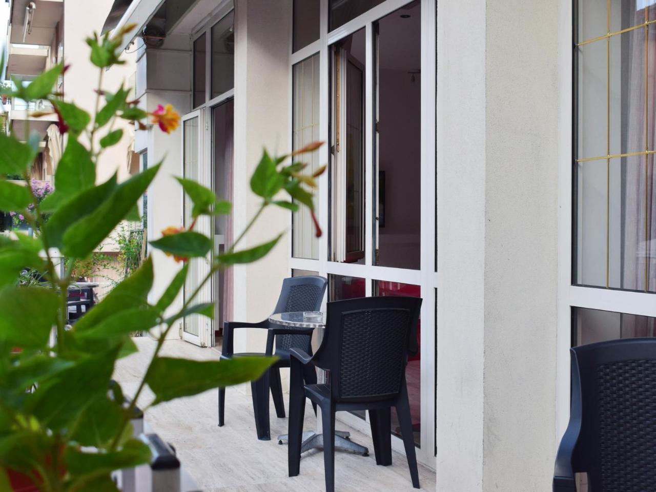 Hotel Bamby Rimini Esterno foto